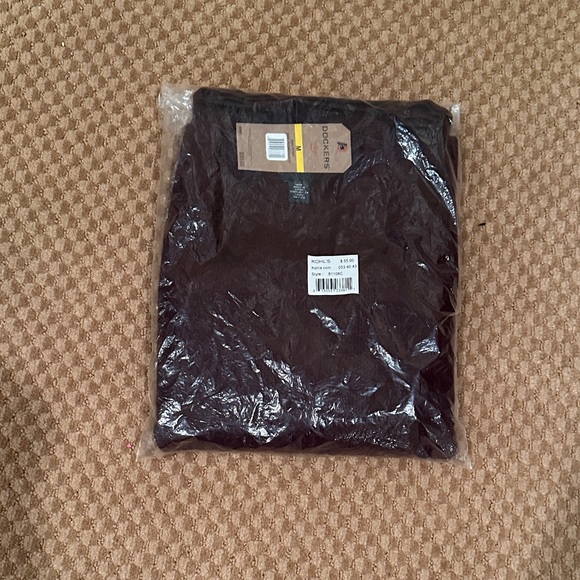 Dockers Maroon Sweater - Picture 4 of 4